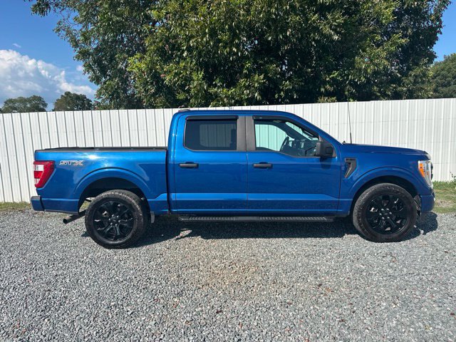 Used 2022 Ford F150 XL w/ STX Black Appearance Package RWD image 4