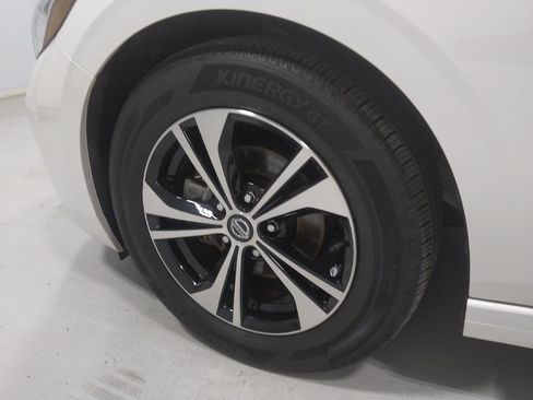 Used 2023 Nissan Sentra SV FWD image 31