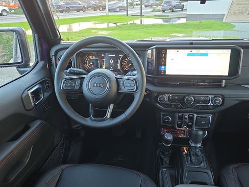 New 2026 Jeep Wrangler Unlimited Rubicon image 21