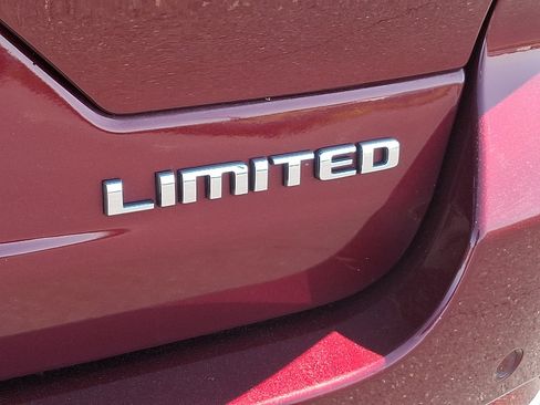 Certified 2024 Jeep Grand Cherokee Limited AWD/4WD image 33