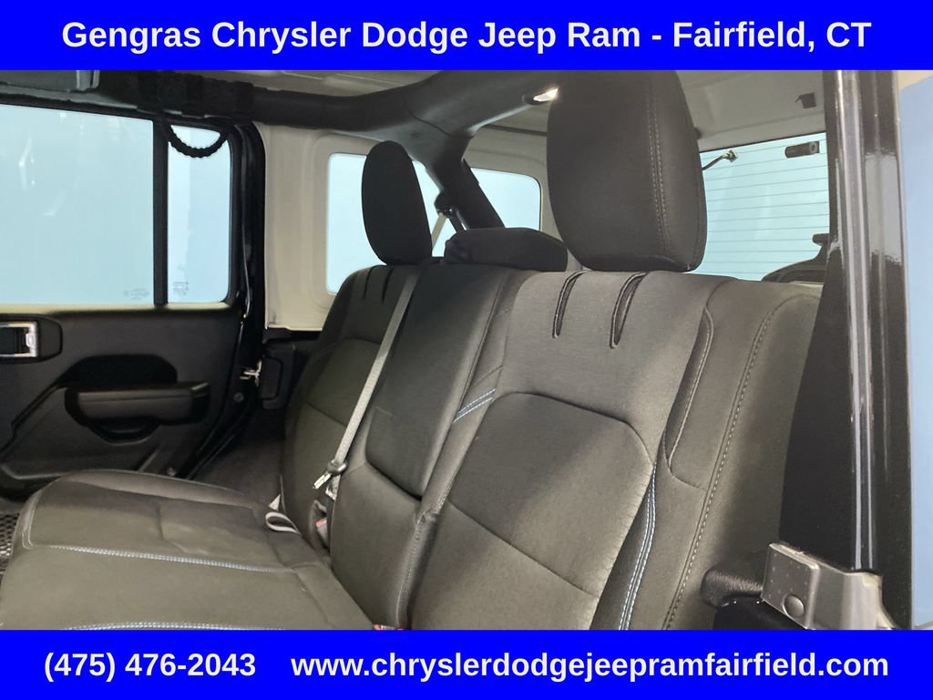 Certified 2022 Jeep Wrangler Unlimited Rubicon 4xe w/ Cold Weather Group AWD/4WD image 25