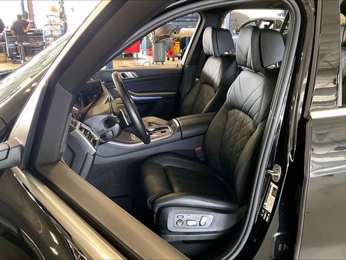 Used 2025 BMW X5 xDrive40i image 7