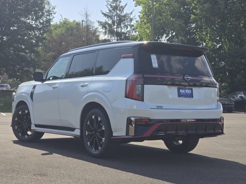 New 2026 Nissan Armada NISMO AWD/4WD image 13