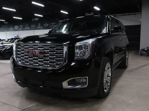Used 2019 GMC Yukon Denali w/ Denali Ultimate Package image 1
