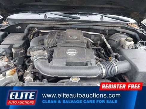 Used 2011 Nissan Pathfinder S w/ Protection Pkg image 20