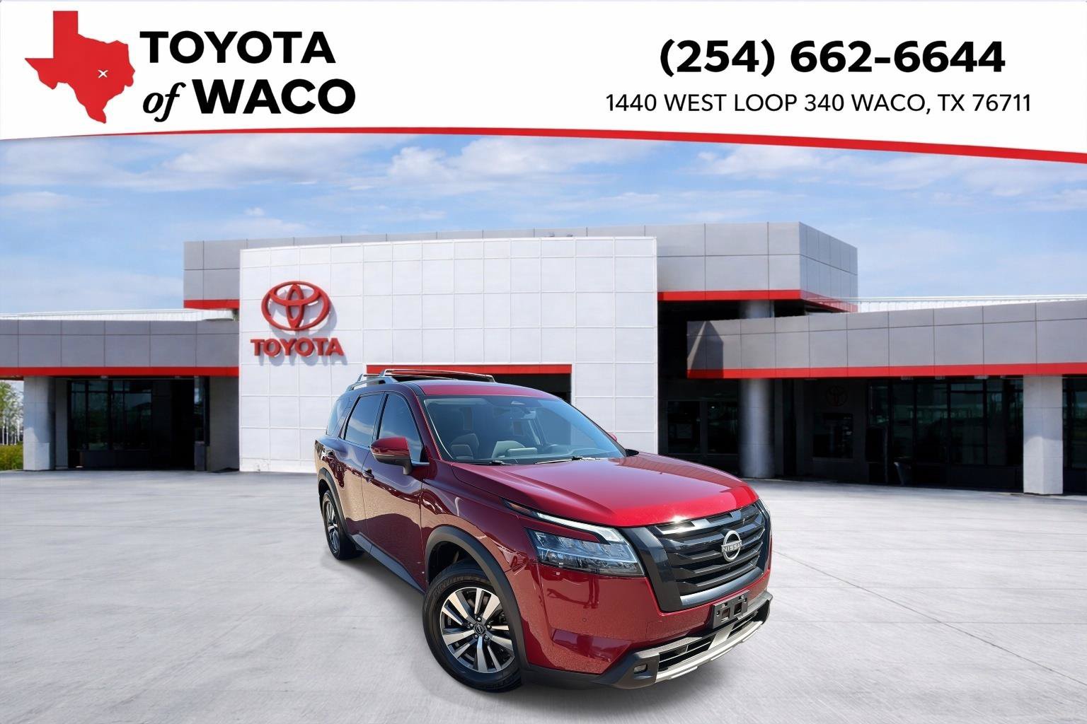 Used 2023 Nissan Pathfinder SL w/ Black Appearance Package AWD/4WD image 1