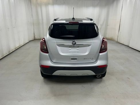 Used 2022 Buick Encore Preferred w/ Safety Package AWD/4WD image 6