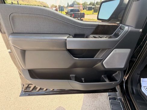 Used 2021 Ford F150 Lariat w/ Equipment Group 502A High AWD/4WD image 52