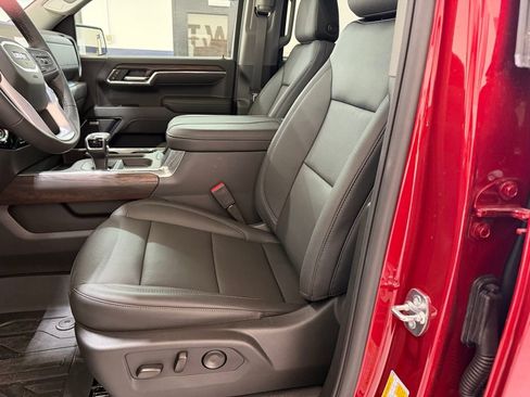 New 2026 GMC Sierra 1500 SLT w/ SLT Premium Plus Package image 28
