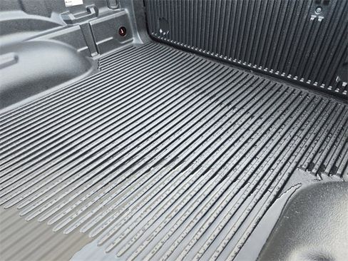 Used 2019 RAM 1500 Big Horn image 31