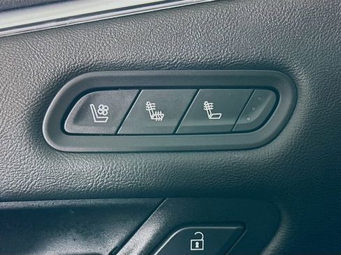 Used 2021 Cadillac Escalade ESV Sport w/ LPO, Illumination Package image 21