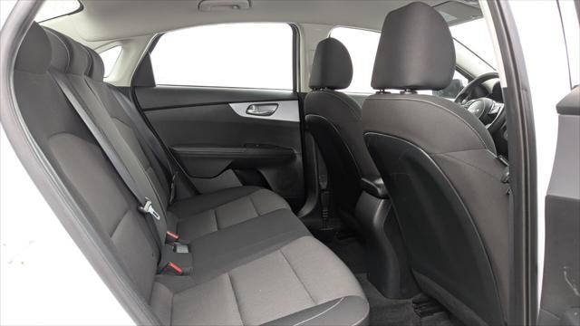 Used 2022 Kia Forte LXS w/ LXS Technology Package FWD image 19