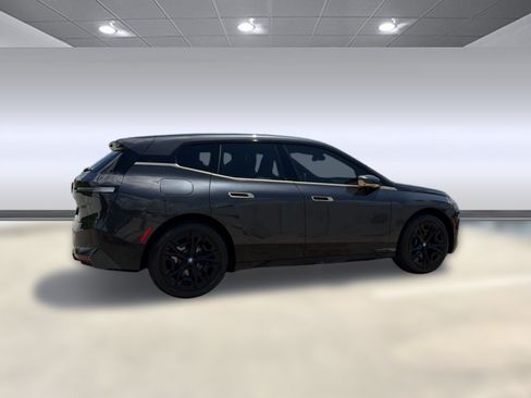 Certified 2024 BMW iX xDrive50 w/ Premium Package AWD/4WD image 23