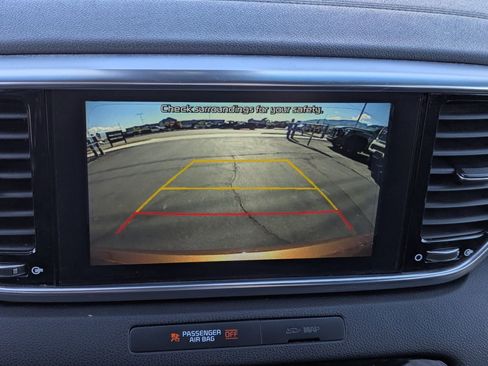 Used 2021 Kia Sportage SX image 17