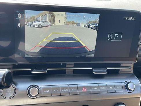 New 2026 Hyundai Kona SE image 14