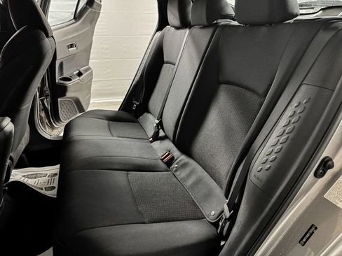 Used 2018 Toyota C-HR XLE image 9