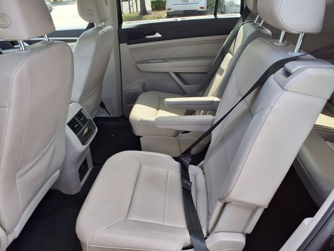 Used 2022 Volkswagen Atlas SE FWD image 9