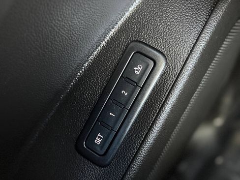 Used 2016 GMC Yukon Denali AWD/4WD image 27
