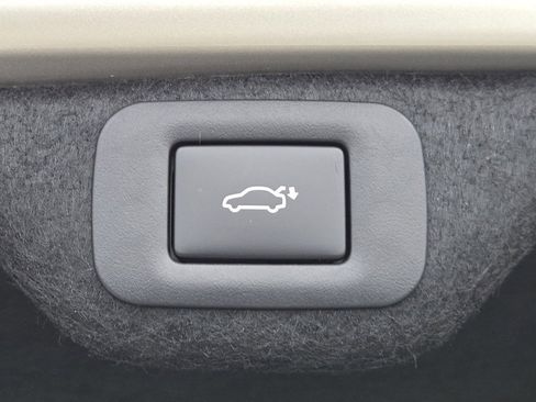 New 2025 Lexus ES 350 Ultra Luxury image 33