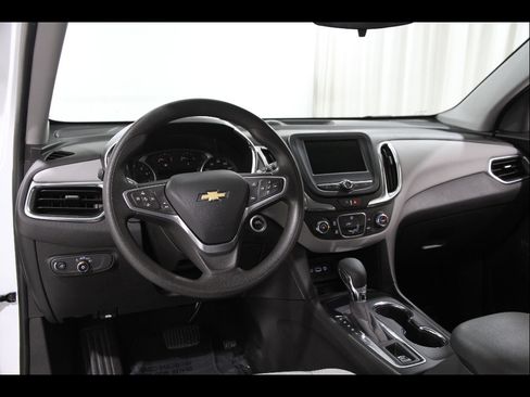 Certified 2023 Chevrolet Equinox LS w/ LS Convenience Package FWD image 6