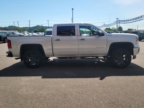 Used 2015 GMC Sierra 1500 SLT w/ SLT Crew Cab Value Package AWD/4WD image 23