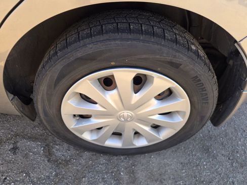 Used 2015 Nissan Versa Note S Plus image 26