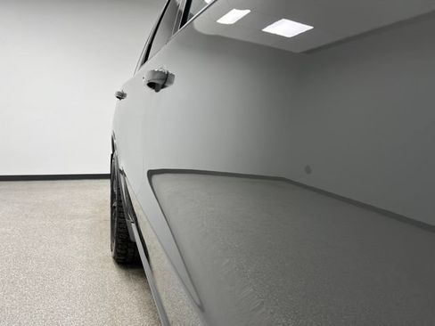 Used 2022 Dodge Durango R/T w/ Trailer Tow Group IV AWD/4WD image 11