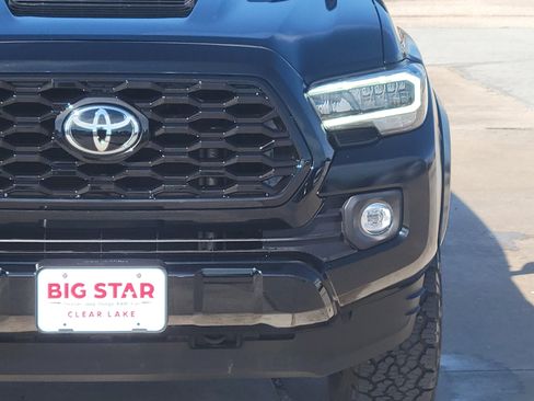 Used 2023 Toyota Tacoma 4x4 Double Cab image 9