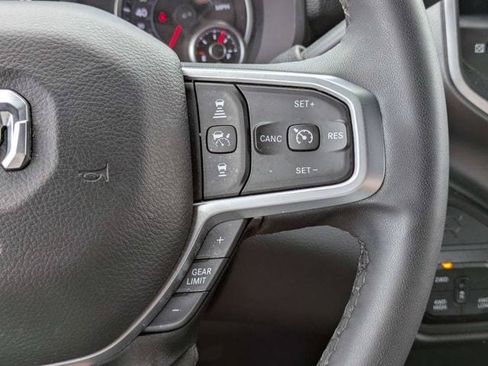 Used 2025 RAM 2500 Big Horn AWD/4WD image 25