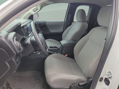 Used 2023 Toyota Tacoma SR RWD image 15