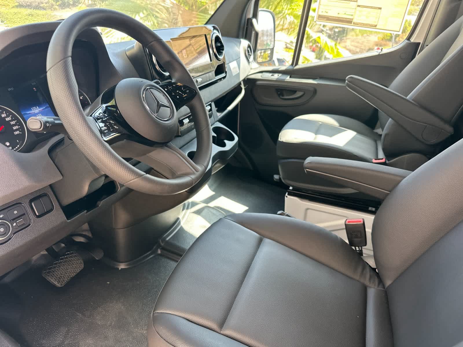 New 2026 Mercedes-Benz Sprinter 2500 image 10
