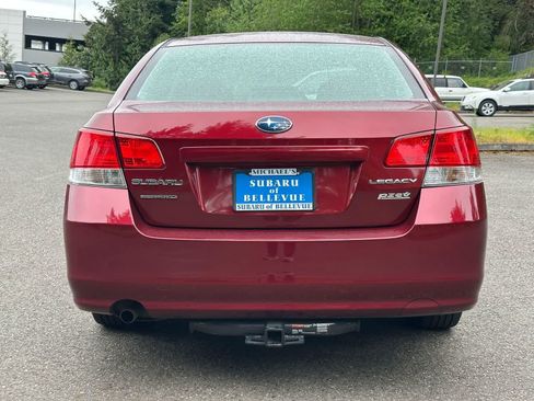Used 2010 Subaru Legacy 2.5i AWD/4WD image 4