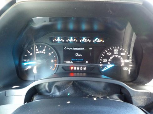 Used 2020 Ford F150 XL w/ Equipment Group 101A Mid AWD/4WD image 17
