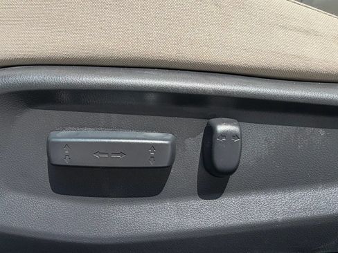Used 2020 Honda Civic EX image 12