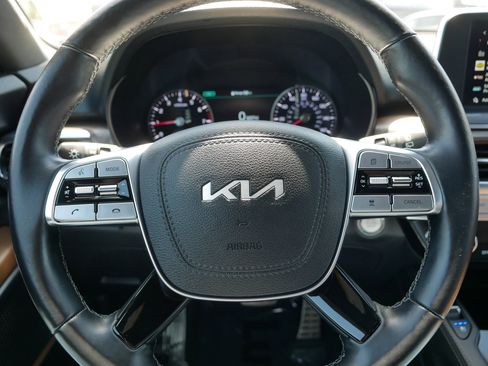Certified 2022 Kia Telluride SX w/ SX Prestige Package AWD/4WD image 25