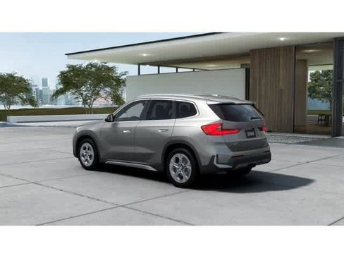 New 2026 BMW X1 xDrive28i w/ Technology Package AWD/4WD image 2