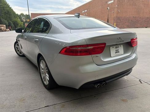Used 2017 Jaguar XE Premium AWD/4WD image 2