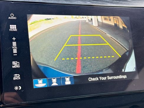 Certified 2018 Honda Clarity Touring image 24