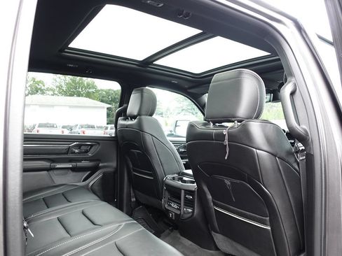 Used 2023 RAM 1500 Limited AWD/4WD image 33
