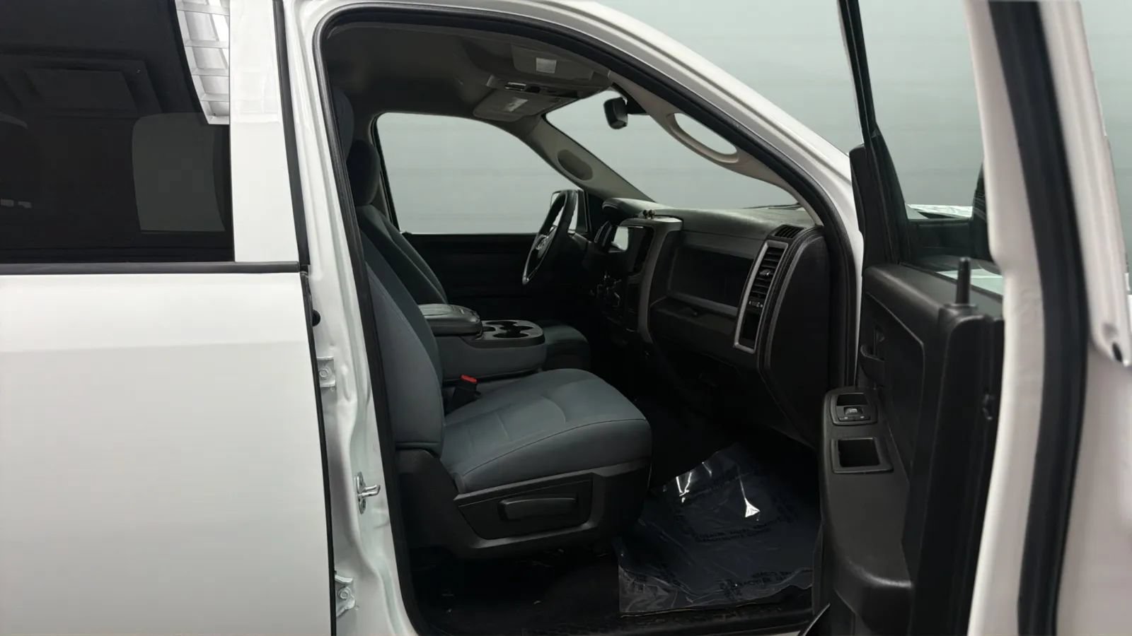 Used 2019 RAM 1500 Express w/ Express Value Package RWD image 21