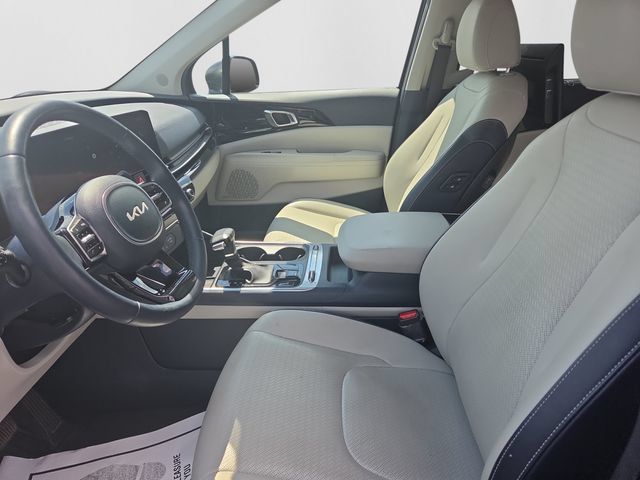 Used 2025 Kia Carnival SX Prestige FWD image 30