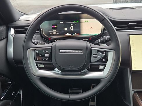 New 2026 Land Rover Range Rover SE image 24