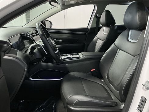Used 2023 Hyundai Tucson Limited AWD/4WD image 14