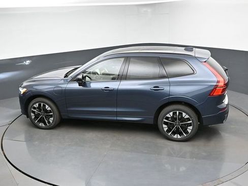 New 2026 Volvo XC60 T8 Plus w/ Protection Package Premier AWD/4WD image 49