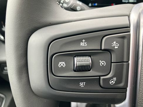 New 2026 GMC Sierra 1500 SLE image 19