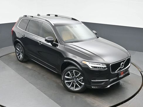 Used 2016 Volvo XC90 T6 Momentum w/ Momentum Plus Package image 13