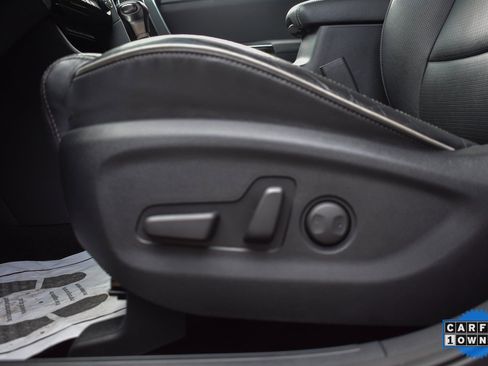 Used 2022 Kia Sportage SX image 19