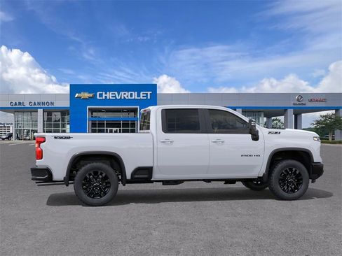 New 2026 Chevrolet Silverado 2500 LT image 5