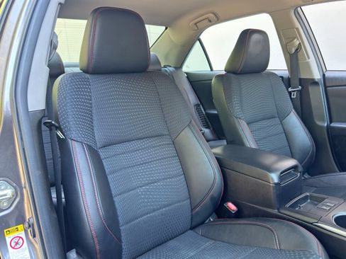 Used 2015 Toyota Camry SE image 32