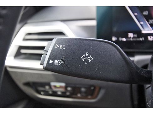 Used 2025 BMW 330i xDrive Sedan image 17